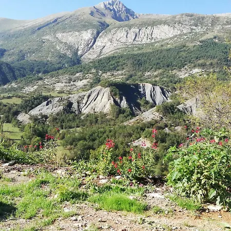 Gaia, Verdon, Vue Feerique Гостевой дом